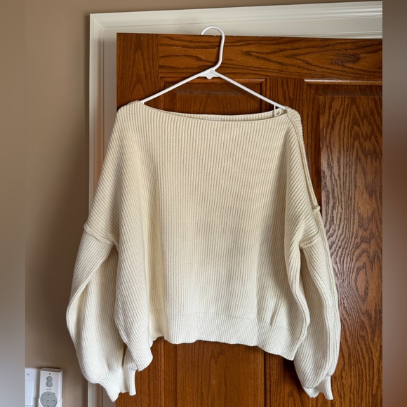 Sweaters - Cream off the shoulder sweater